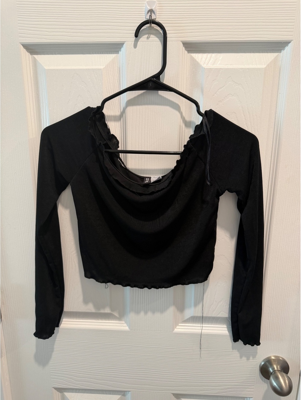 H and M black ruched cowl neck long sleeve crop top